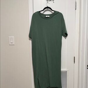 Green T-Shirt Dress